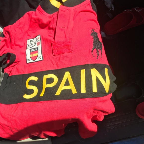 Polo - Picture 2 of 3